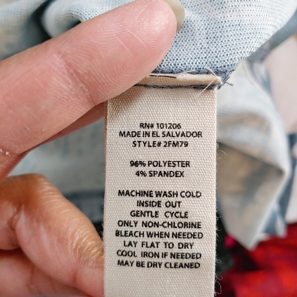 Soft Surroundings Comfy Floral Knit Valerie Tunic Top Sz M - Picture 10 of 10